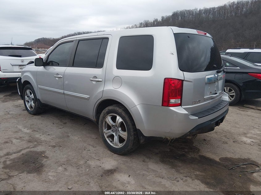 2015 HONDA PILOT EX-L · Фото 3