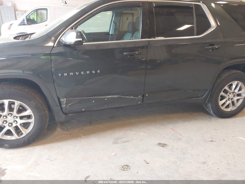 2018 CHEVROLET TRAVERSE auction photo 6