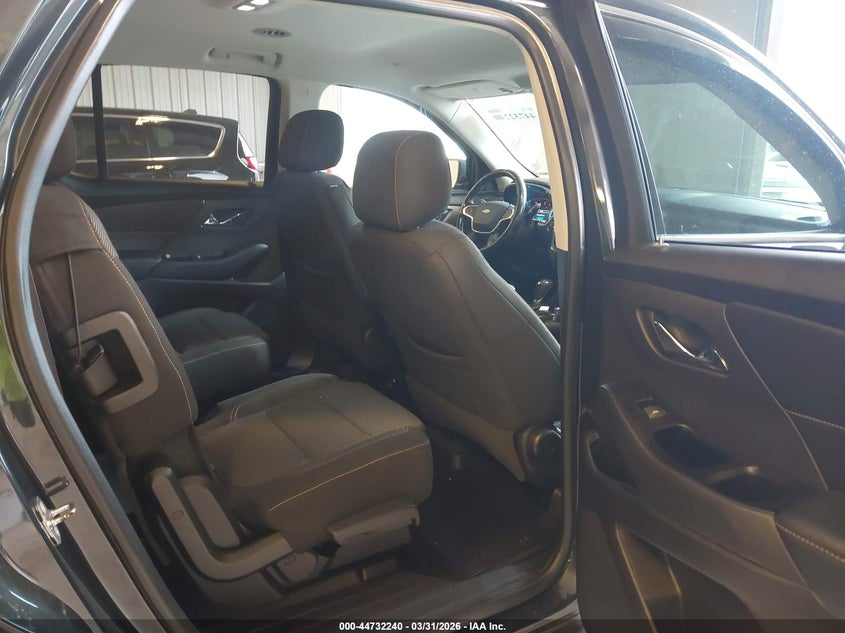 2018 CHEVROLET TRAVERSE auction photo 8