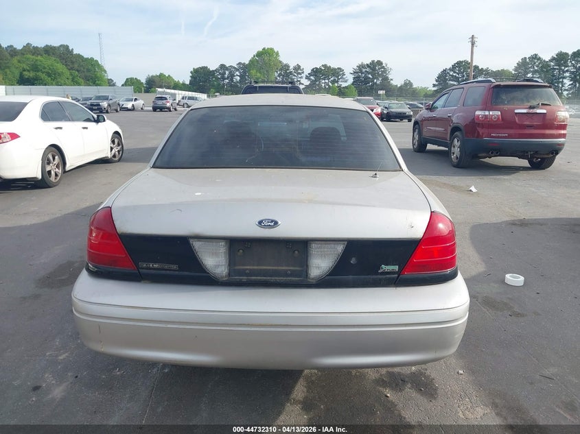 2009 Ford Crown Victoria Police/Police Interceptor VIN: 2FAHP71V99X135208 Lot: 44732310