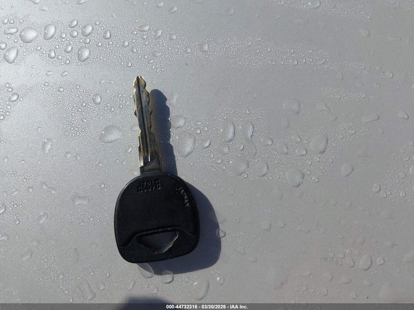 2005 Cadillac Escalade Standard VIN: 1GYEK63N85R153961 Lot: 44732316