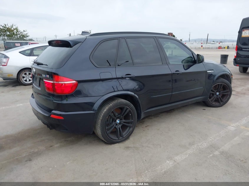 2011 BMW X5 M