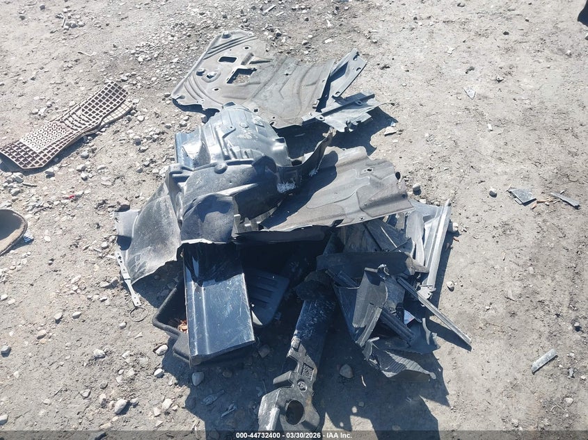 2007 Cadillac Srx V8 VIN: 1GYEE63A270174137 Lot: 44732400