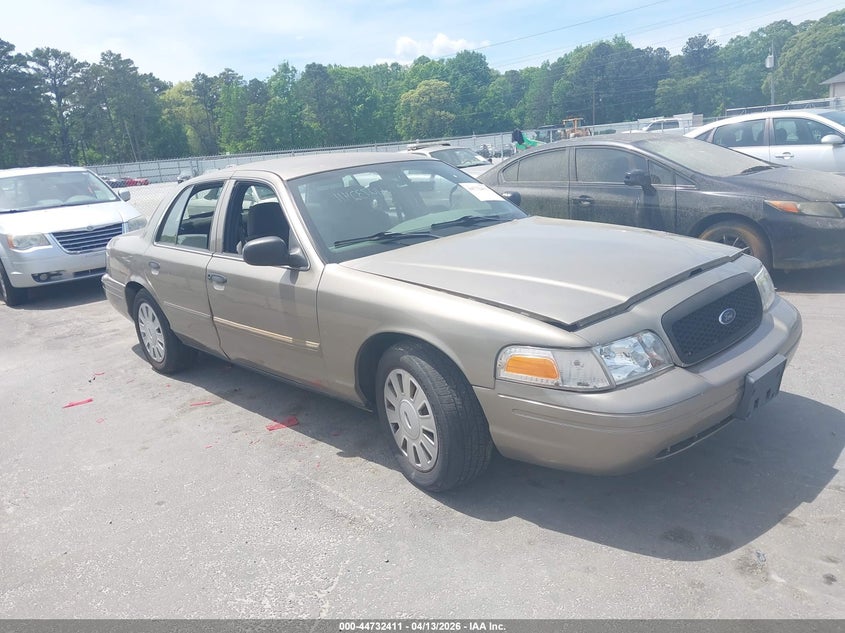 2010 Ford Crown Victoria Police/Police Interceptor