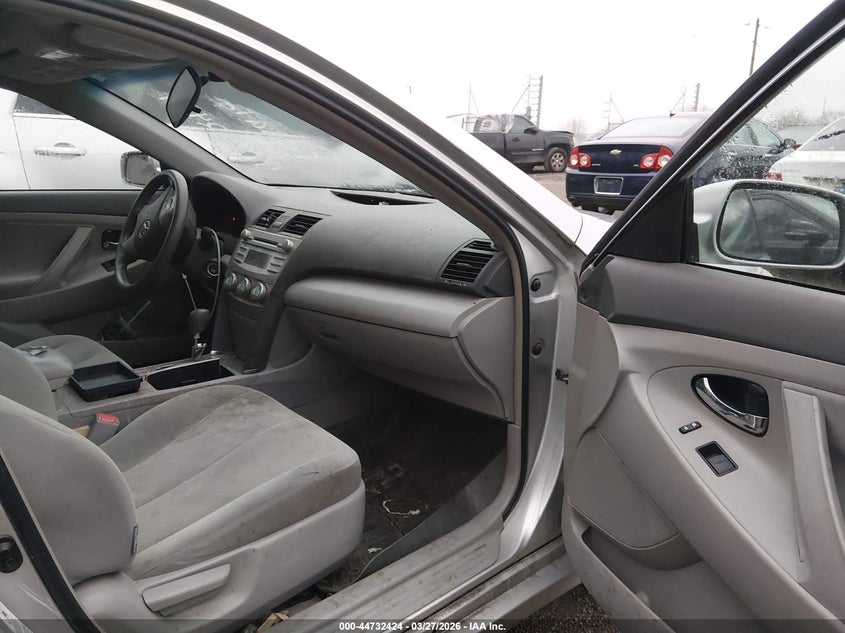 2009 Toyota Camry Le