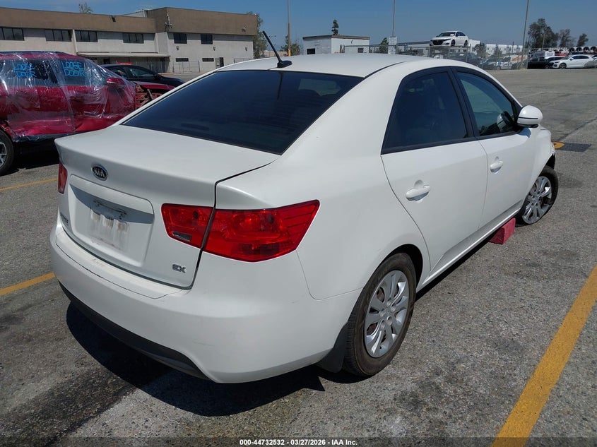 Vin: knafu4a29d5731392, lot: 45229712, kia forte ex 20134