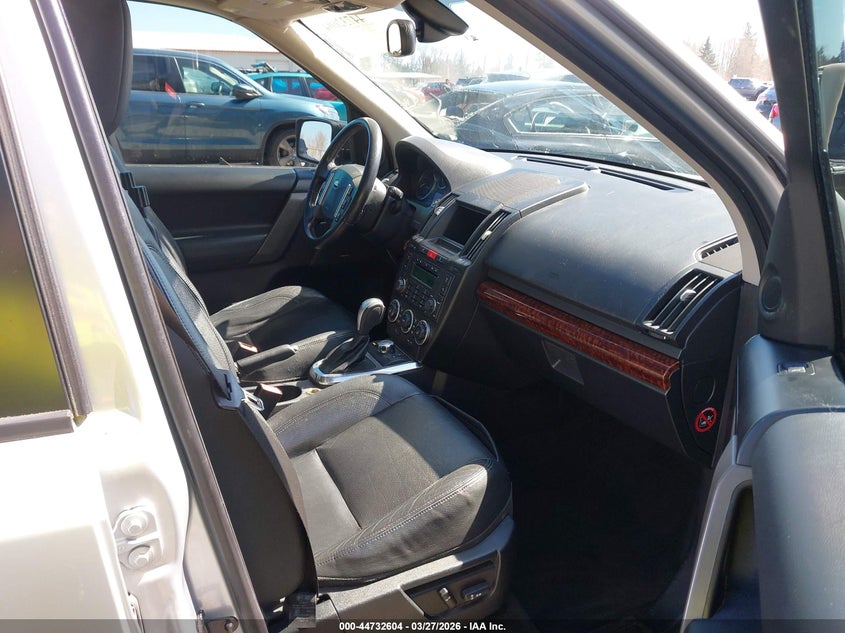 2008 Land Rover Lr2 Hse VIN: SALFR24N88H064889 Lot: 44732604