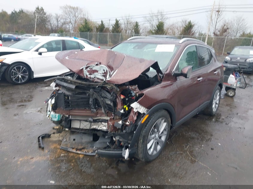 Vin: kl4mmgsl2nb008628, lot: 45229806, buick encore gx awd essence 20222