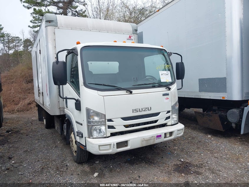 2018 ISUZU NQR