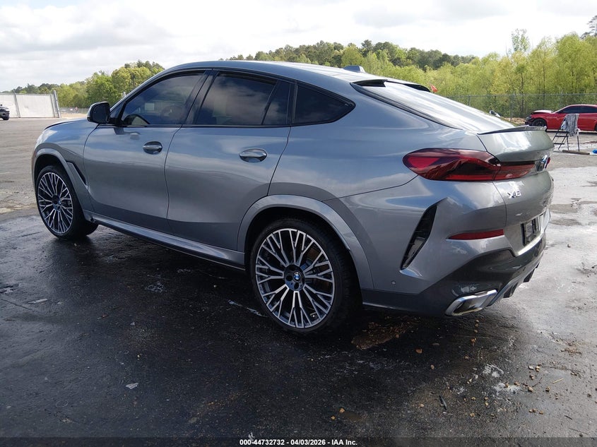 2025 BMW X6 xDrive40I