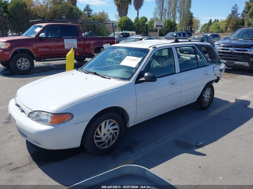 1999 Ford Escort Se