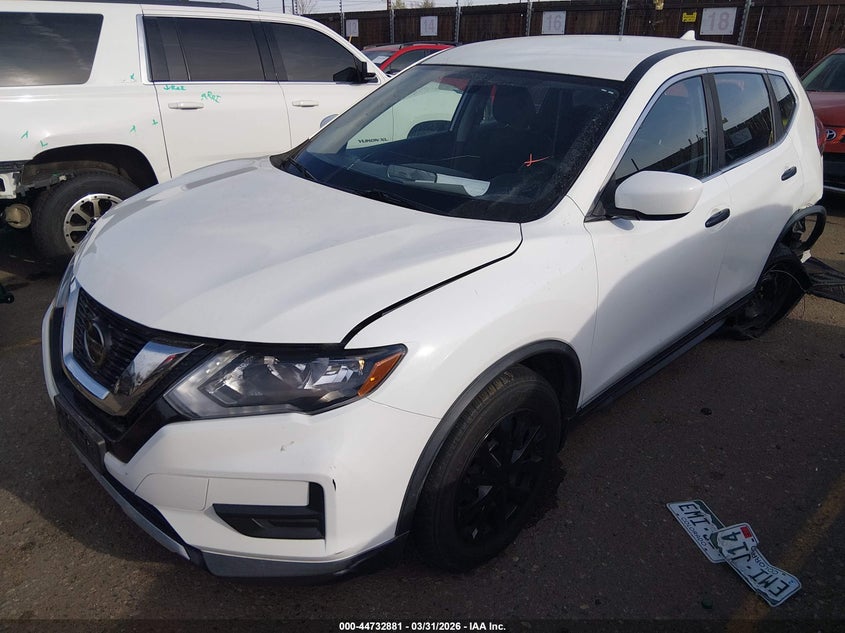 2018 Nissan Rogue S KNMAT2MV2JP587999 photo 1