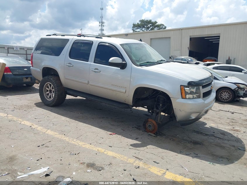 2014 Chevrolet Suburban 1500 Lt