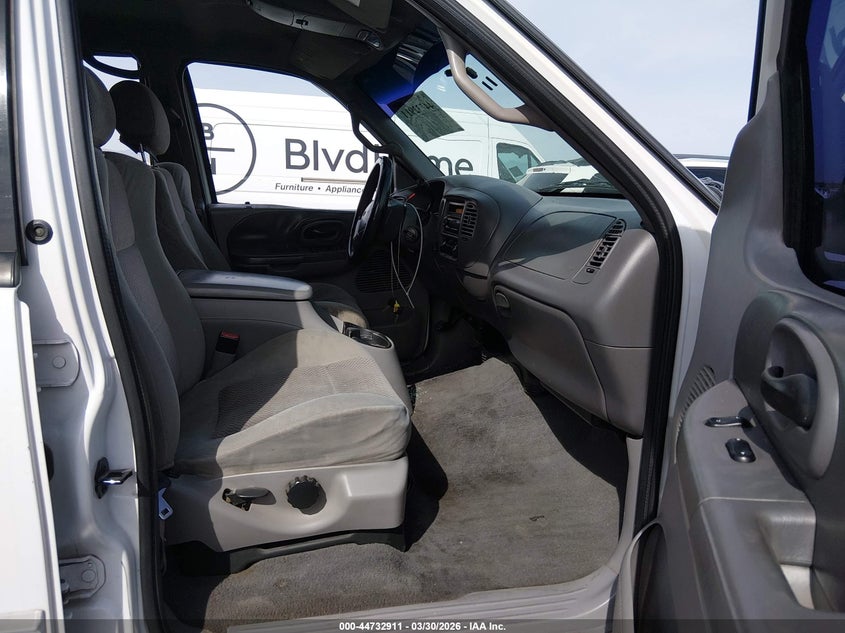 2002 Ford F-150 Lariat/Xlt