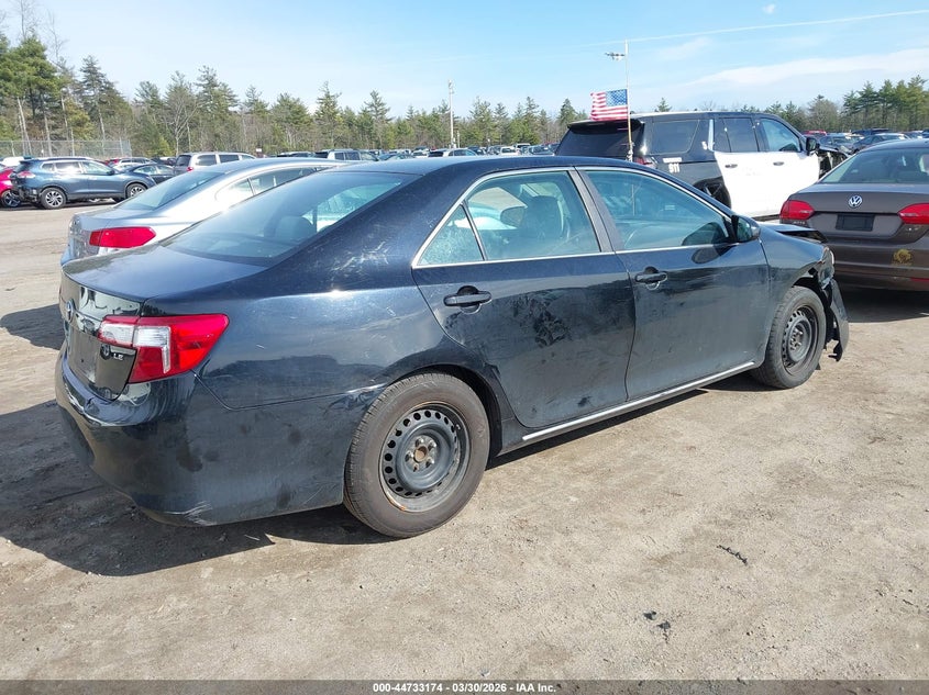 2014 Toyota Camry Le