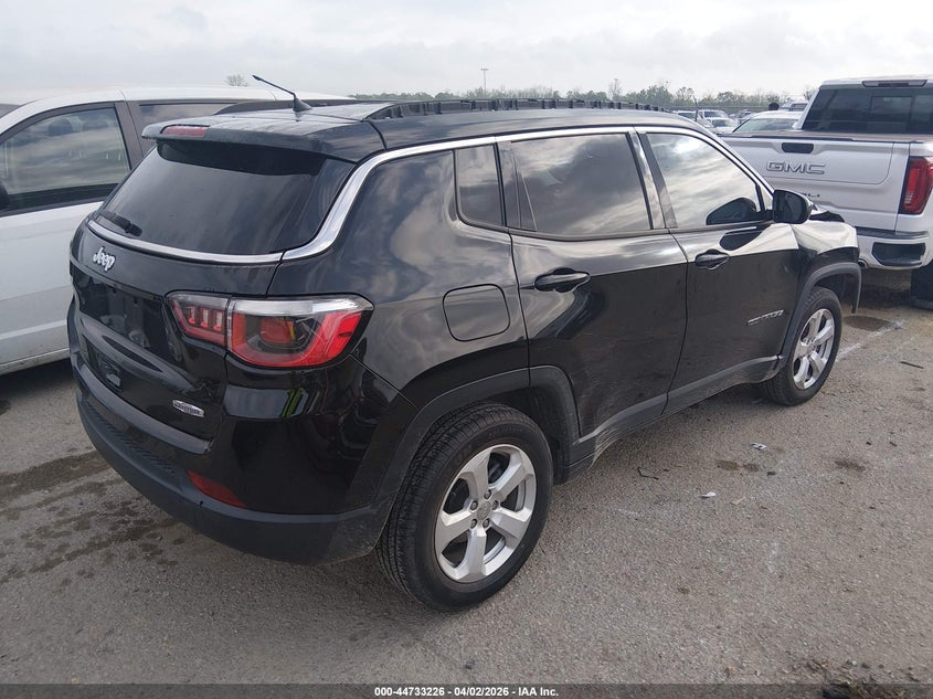 2018 Jeep Compass Latitude Fwd