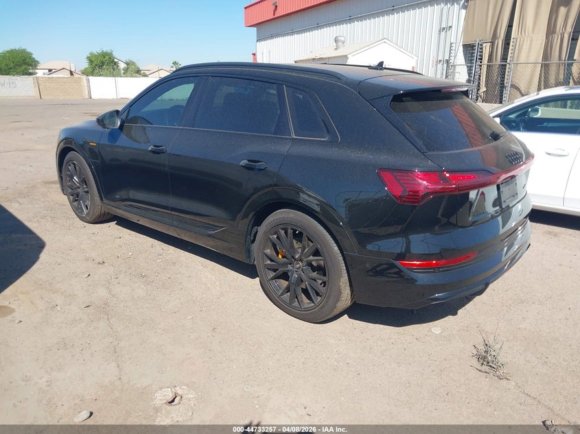 Vin: wa1vabge7nb038749, lot: 45230437, audi e-tron chronos quattro 20223