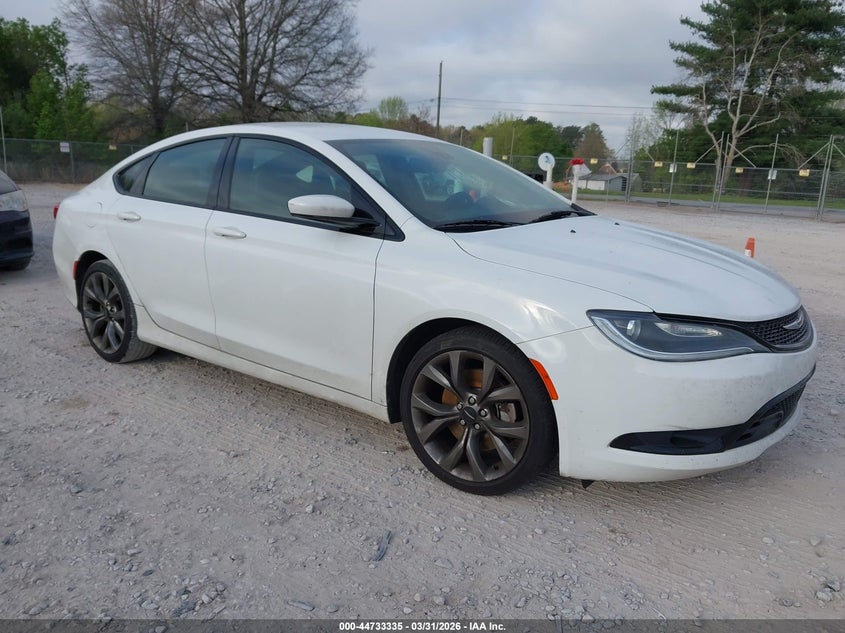 2016 Chrysler 200 S