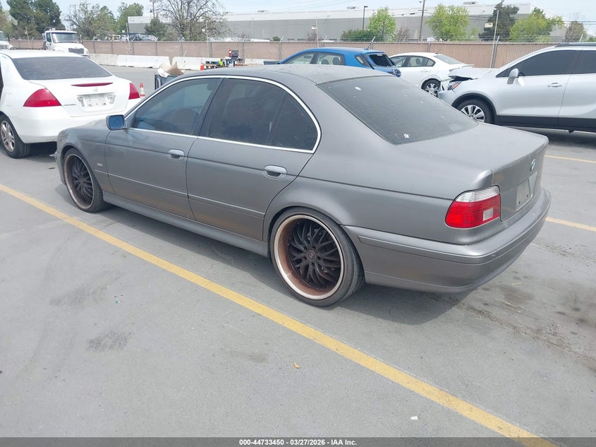 2002 BMW 530Ia