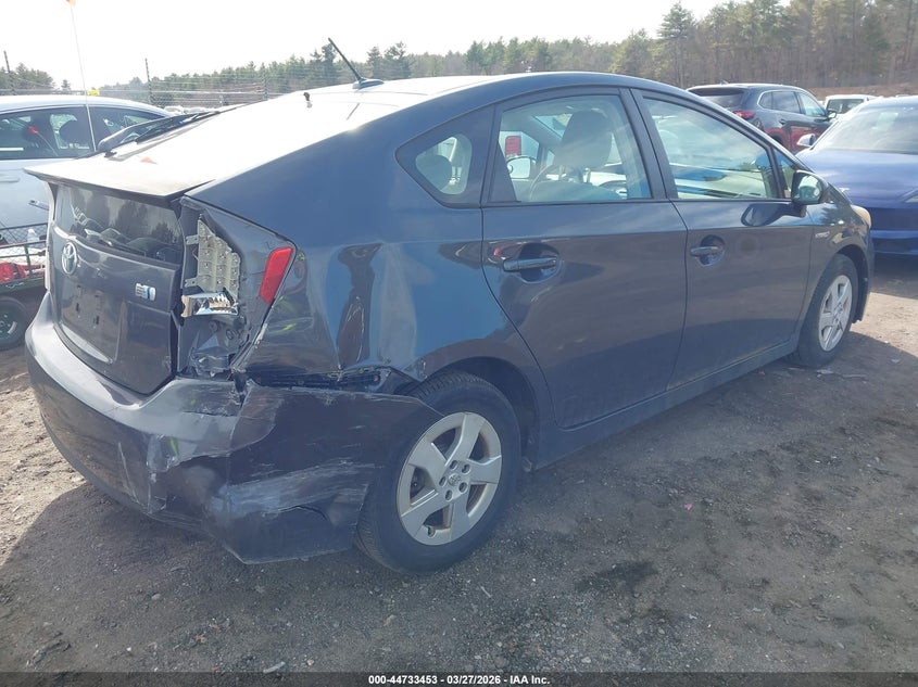 2011 Toyota Prius Two