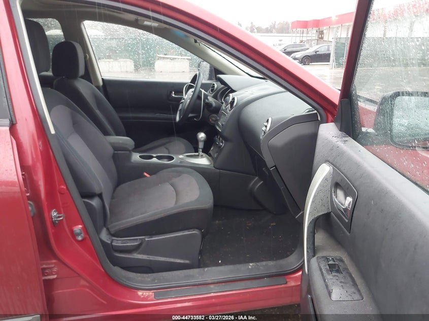 2013 Nissan Rogue Sv