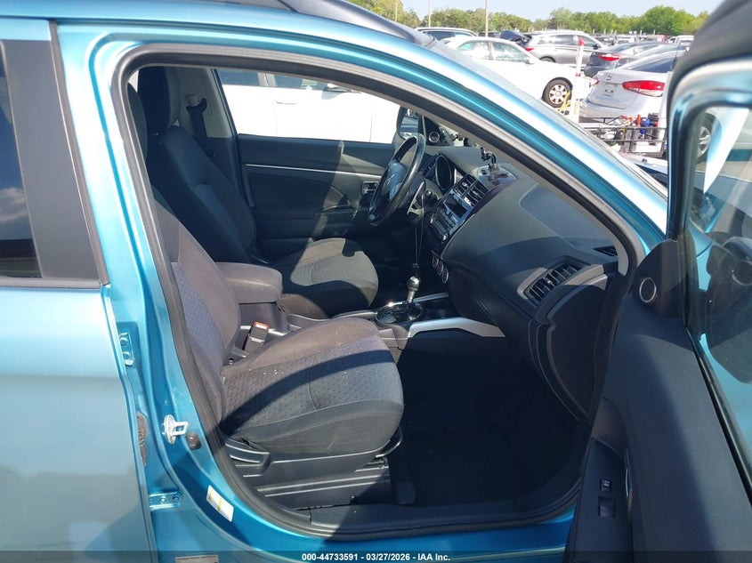 2011 Mitsubishi Outlander Sport Se