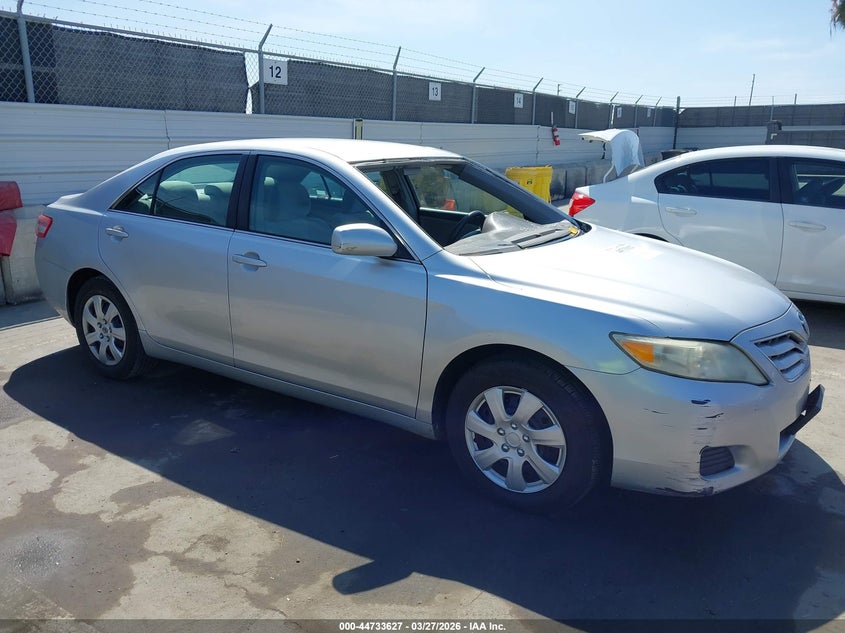 2011 Toyota Camry Le