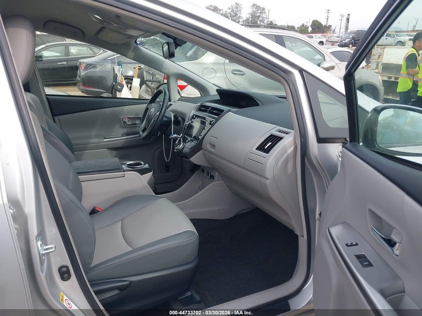 2015 Toyota Prius V Four