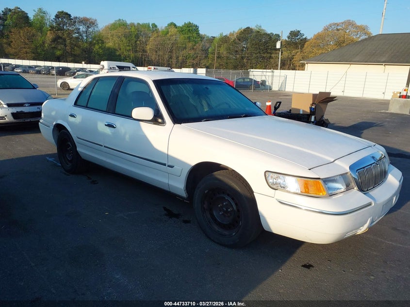 2000 Mercury Grand Marquis Gs