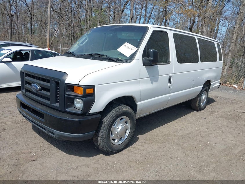 2008 FORD E-350 SUPER DUTY auction photo 2