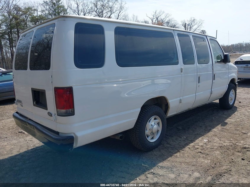 2008 FORD E-350 SUPER DUTY auction photo 4
