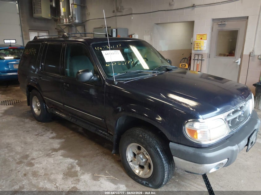 2000 Ford Explorer Xlt