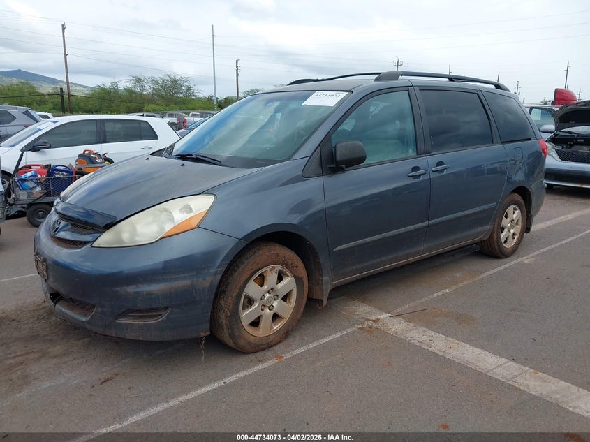 2010 Toyota Sienna Le 5TDKK4CC9AS321131 photo 1