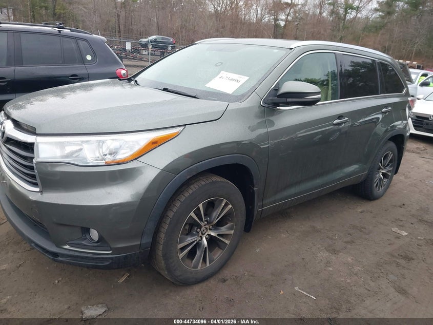 2016 Toyota Highlander Xle V6