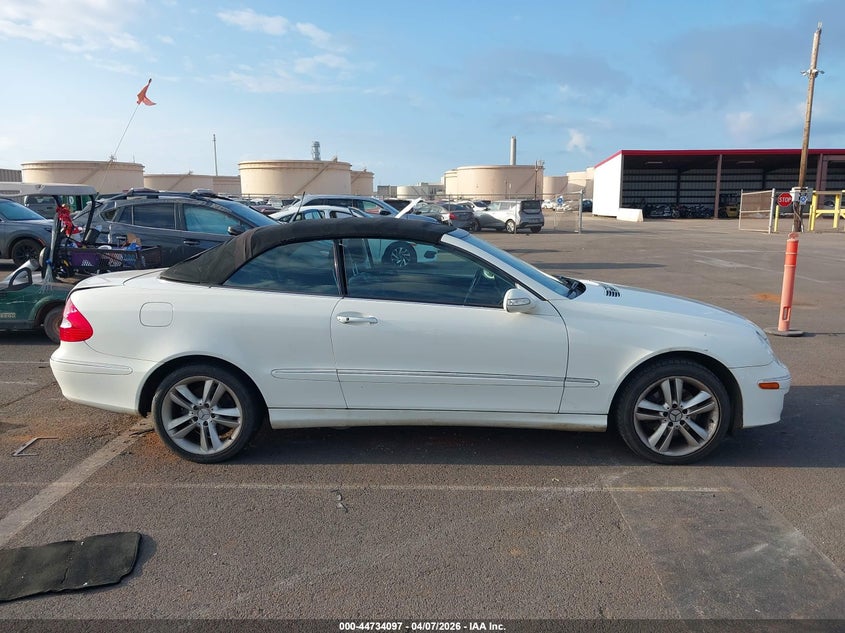 2007 Mercedes-Benz Clk 350 VIN: WDBTK56F97F220887 Lot: 44734097