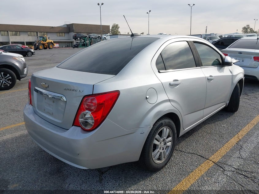 2016 Chevrolet Sonic Lt Auto