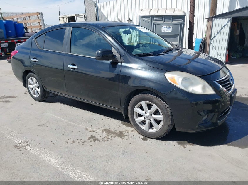 2013 Nissan Versa 1.6 Sl