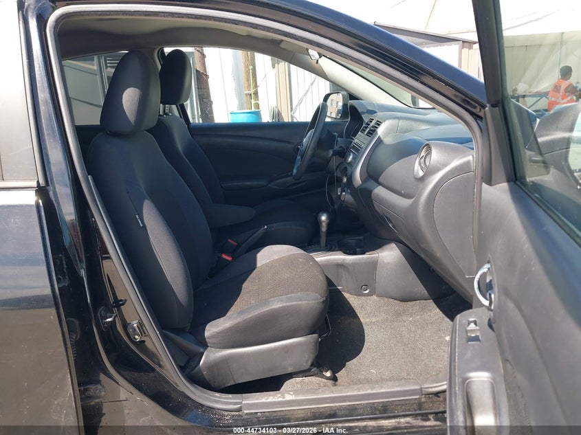 2013 Nissan Versa 1.6 Sl