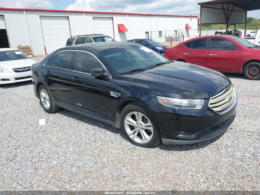 2016 Ford Taurus Se