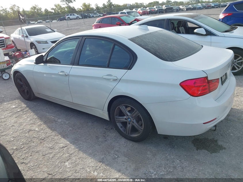 Vin: wba3b1c55ek134645, lot: 45231397, bmw 320i 20143