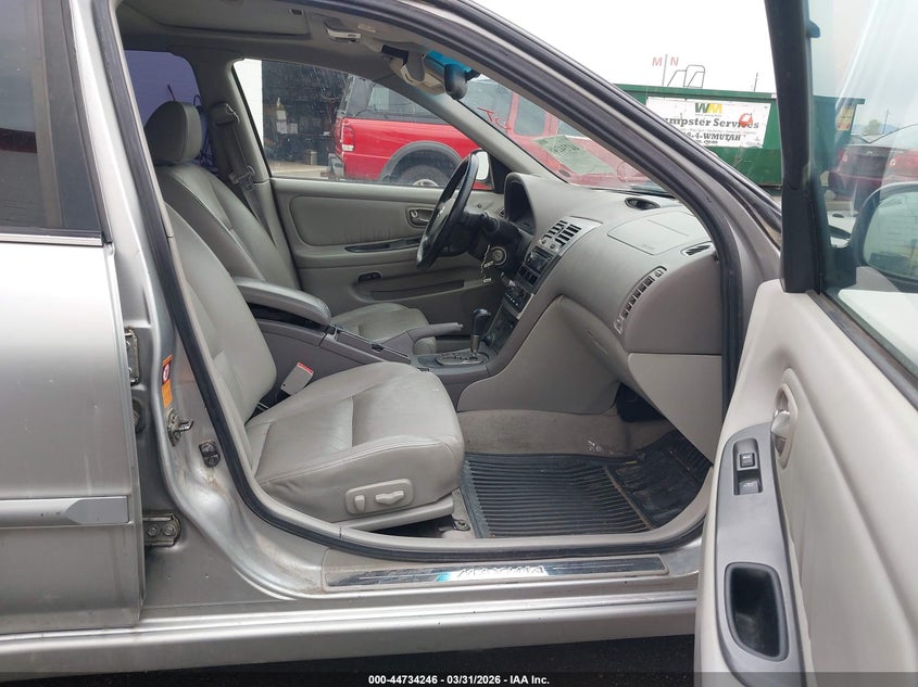 2003 Nissan Maxima Se