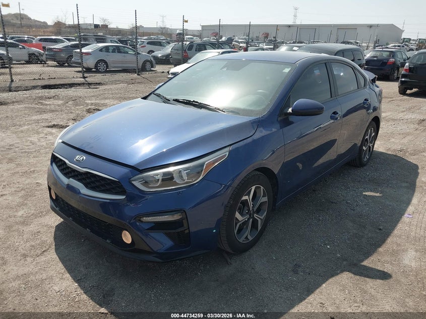 VIN 3KPF24AD3ME305499 2021 KIA FORTE LXS