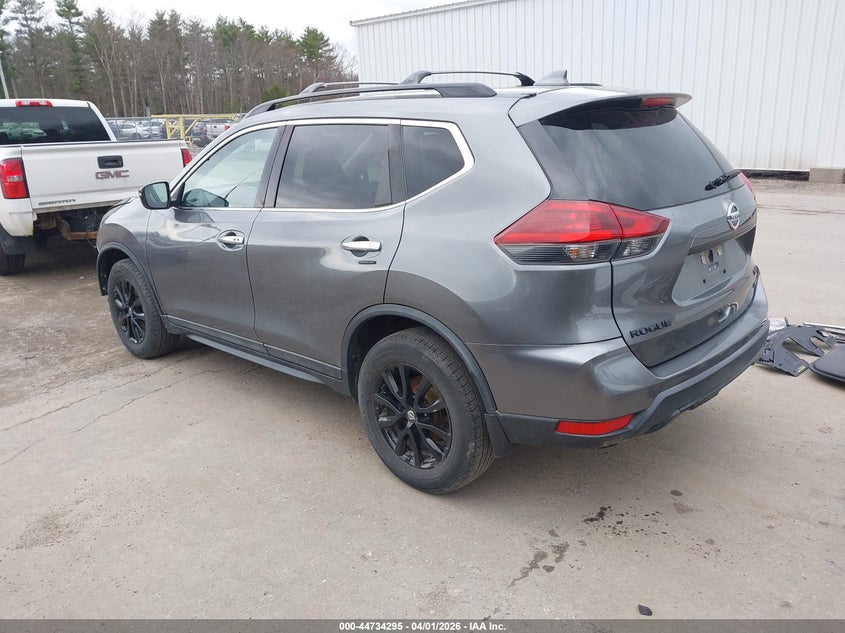 2018 Nissan Rogue Sv