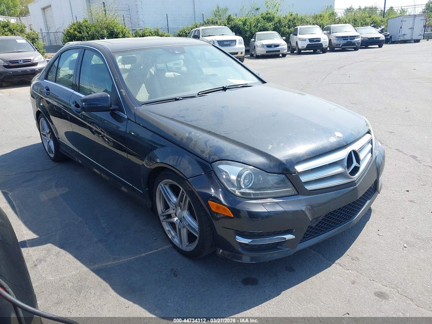 2013 Mercedes-Benz C 250 Sport