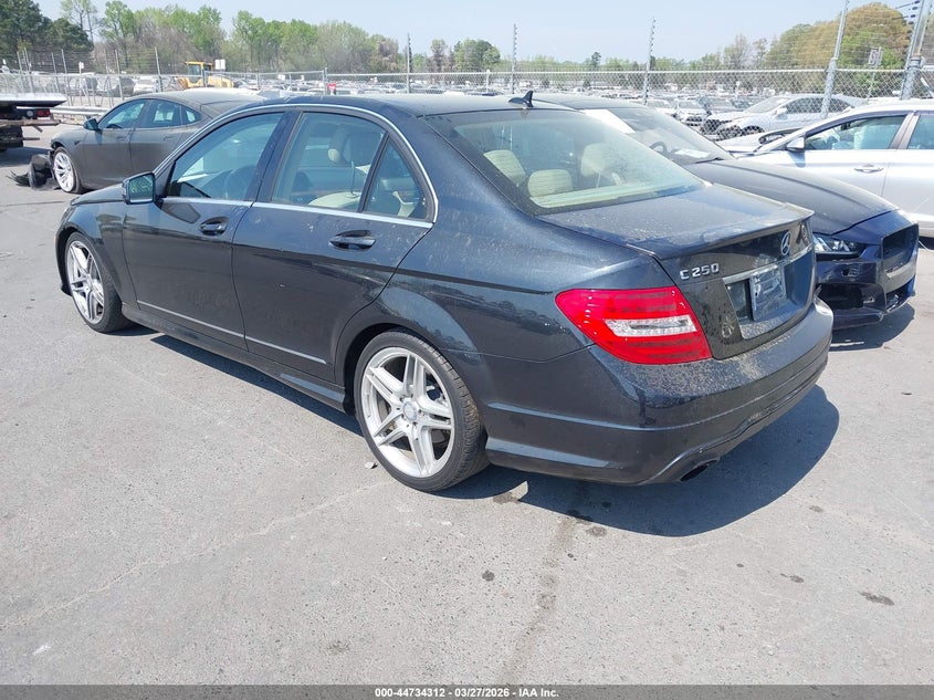 2013 Mercedes-Benz C 250 Sport