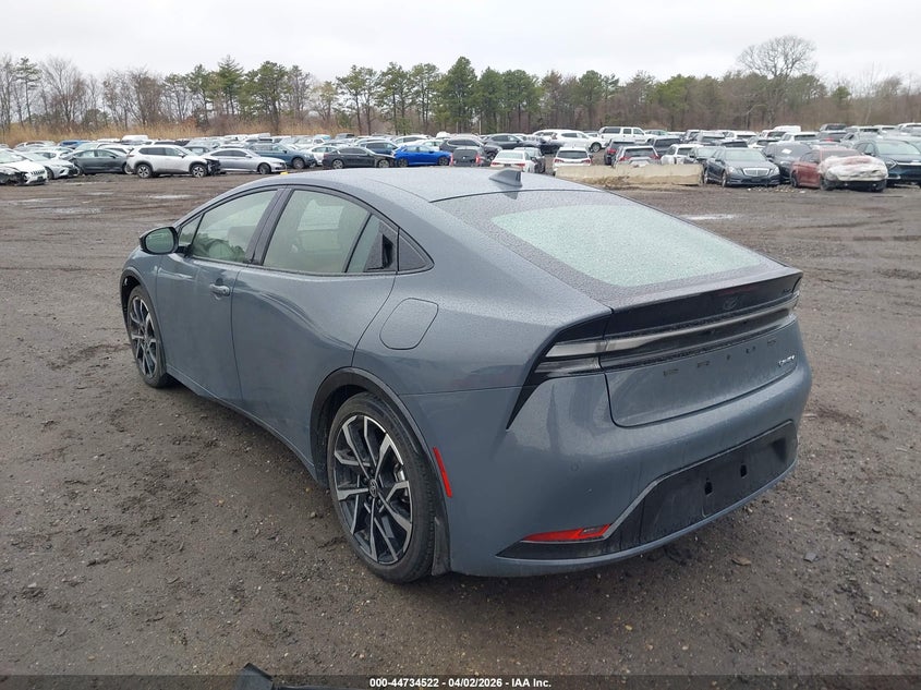 2025 Toyota Prius Plug-In Hybrid Xse