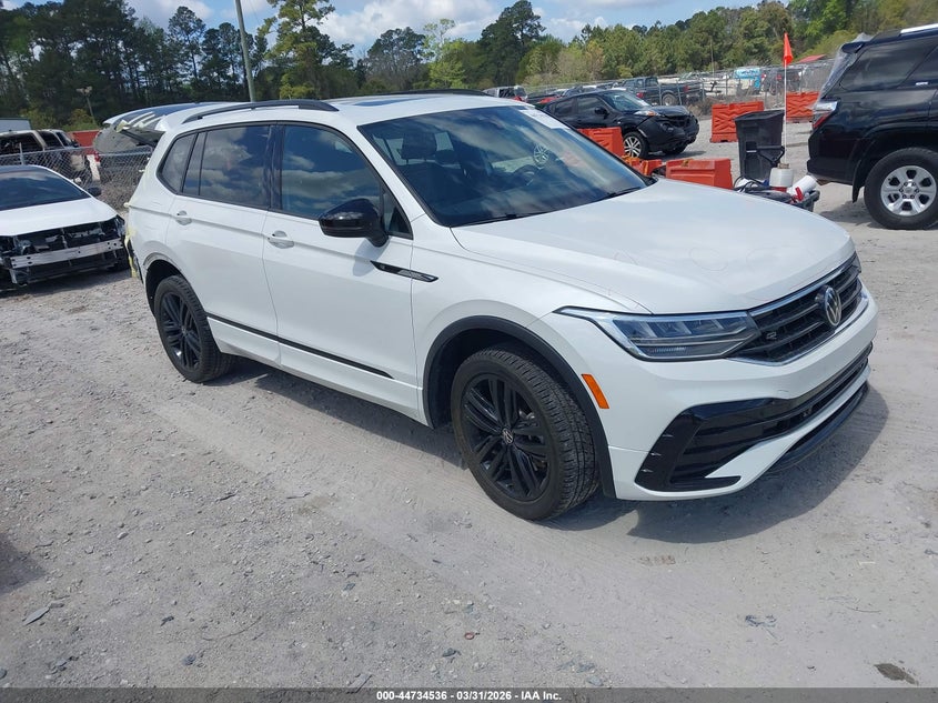 2022 Volkswagen Tiguan 2.0T Se R-Line Black