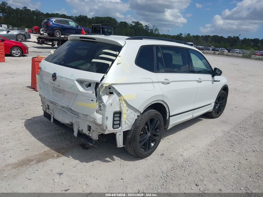 2022 Volkswagen Tiguan 2.0T Se R-Line Black