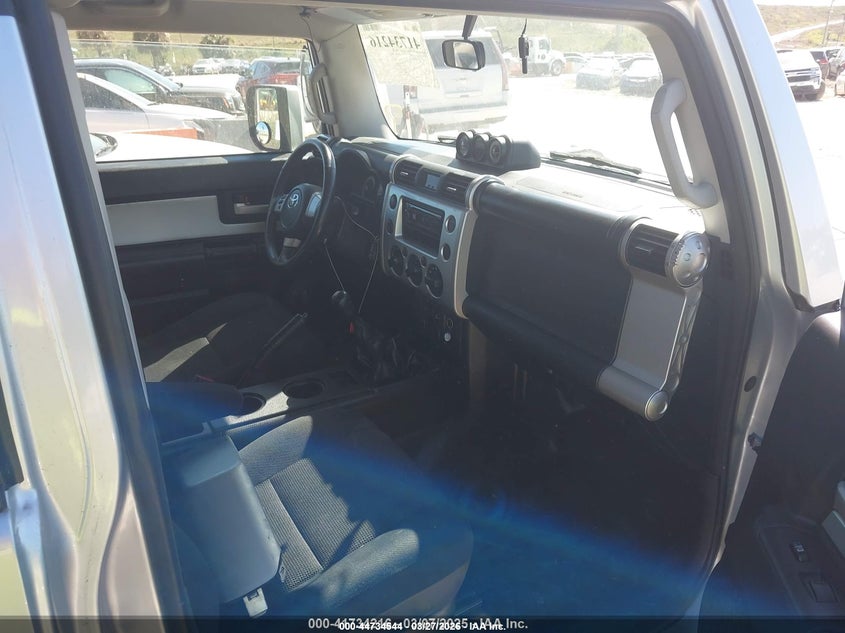 2007 TOYOTA FJ CRUISER — zdjęcie 5