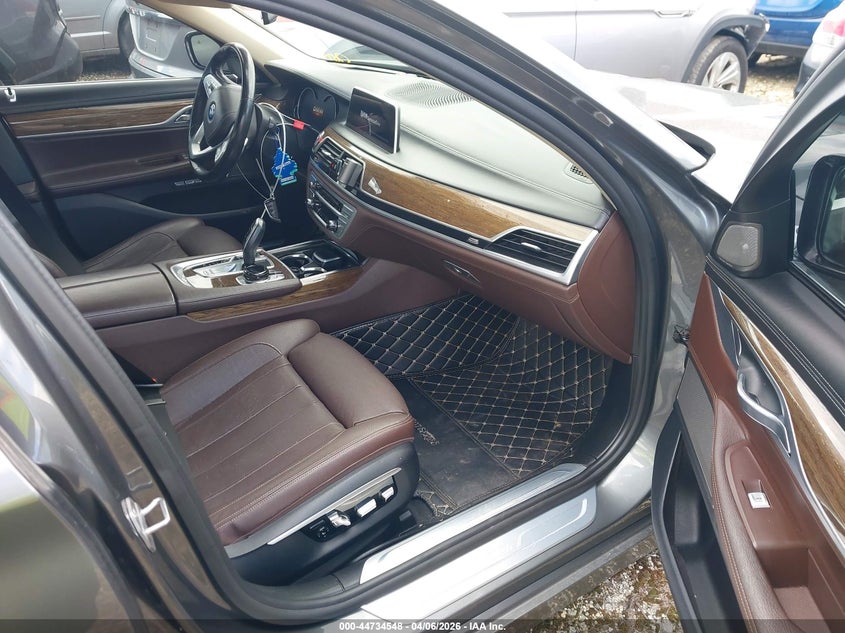 2017 BMW 740I xDrive
